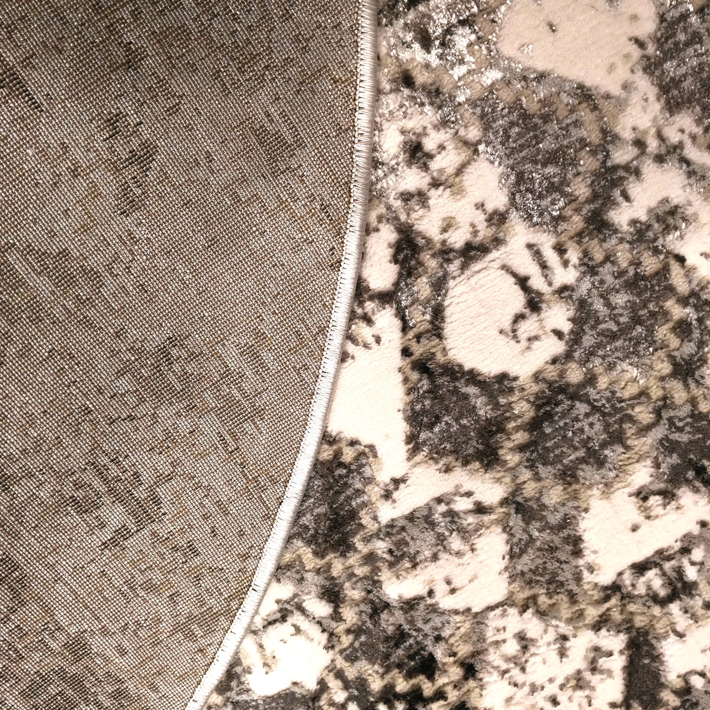 S.White P.Vizon Round Carpet