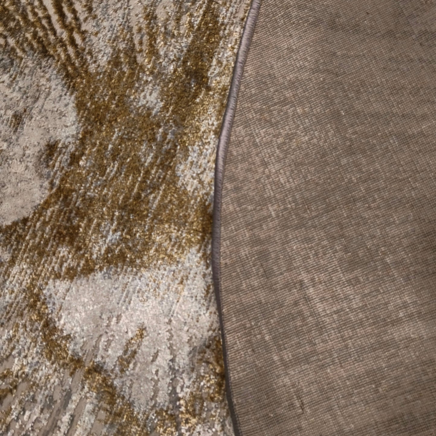 L.Grey Gold Round Carpet