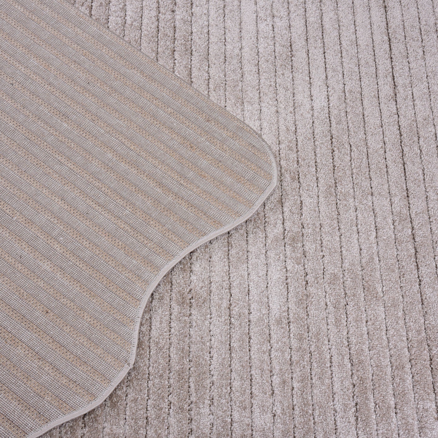 Mink/Mink Shaped Carpet