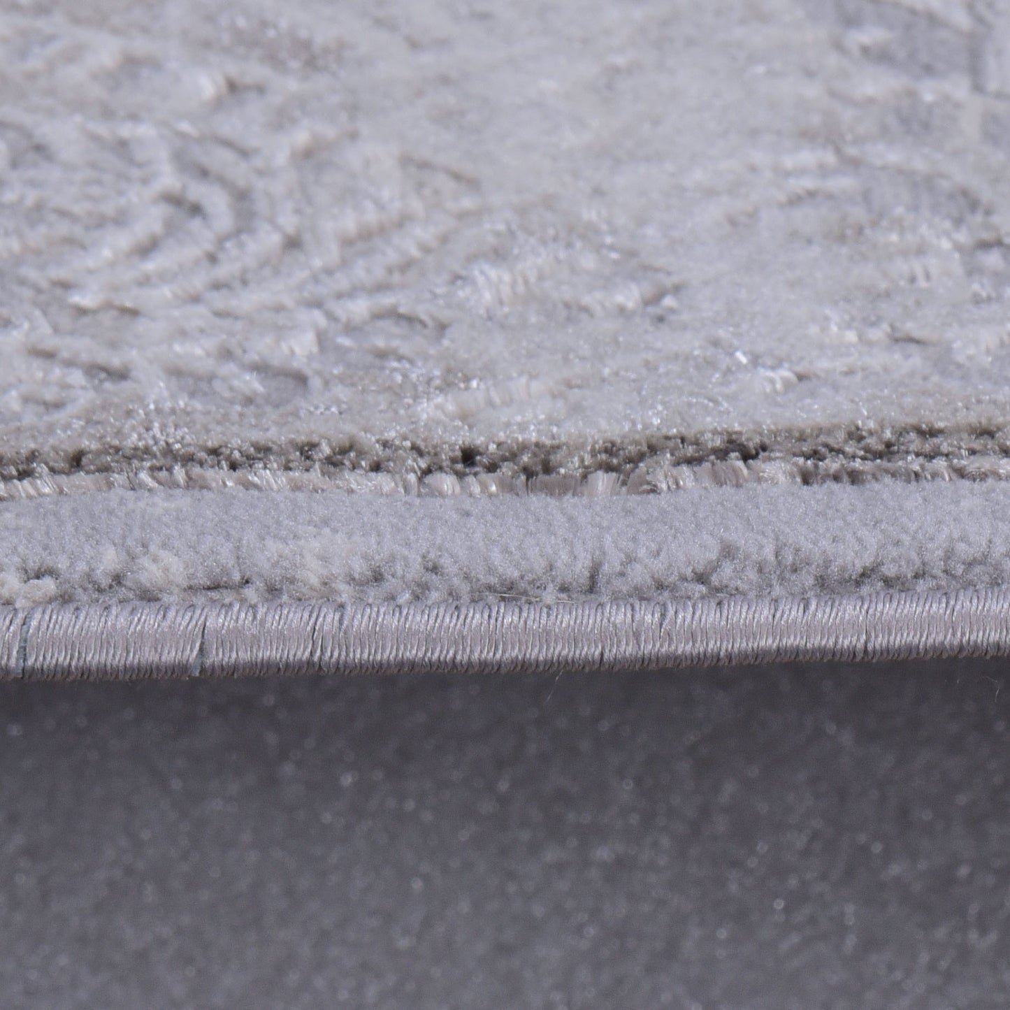 Grey/Vizon Traditional Carpet