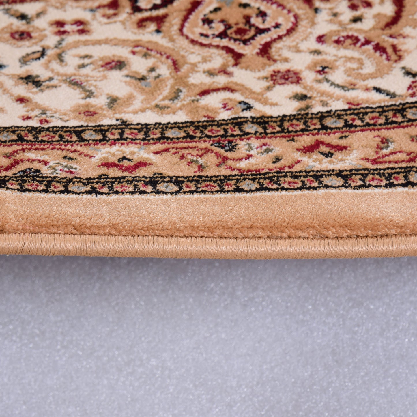 Beige/Cream Traditional Carpet