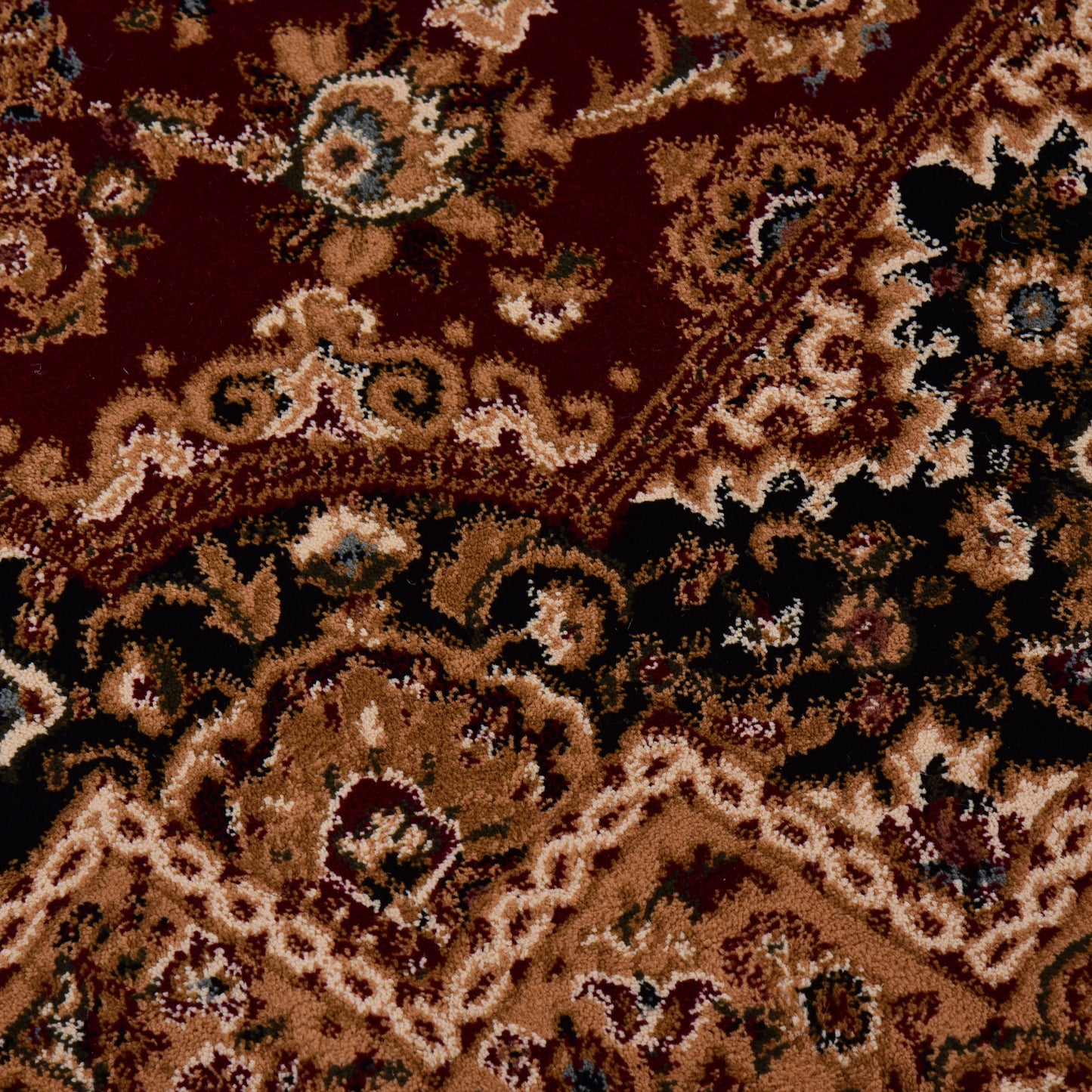 Red/Cream Traditional Carpet