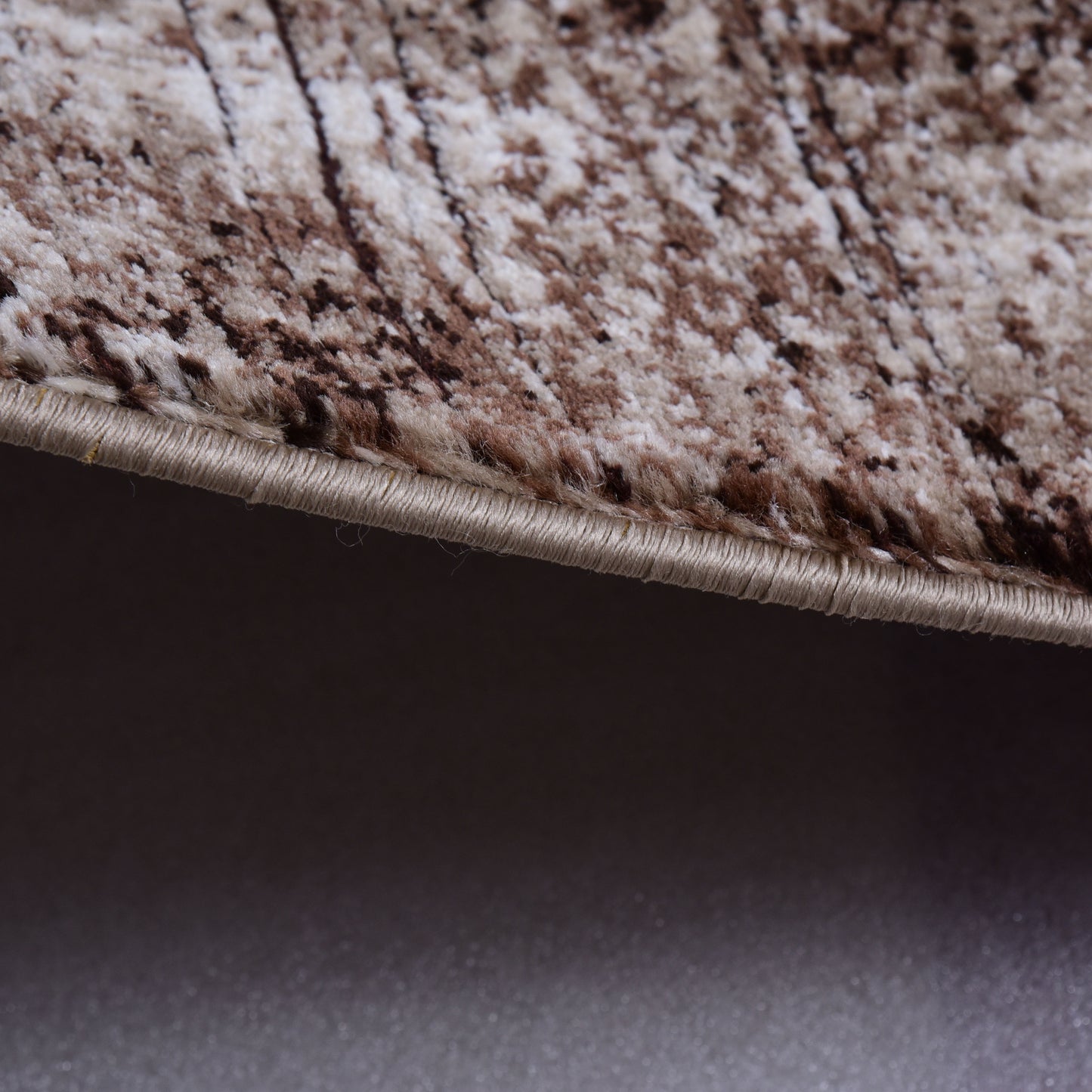 D.Beige/D.Beige Modern Carpet