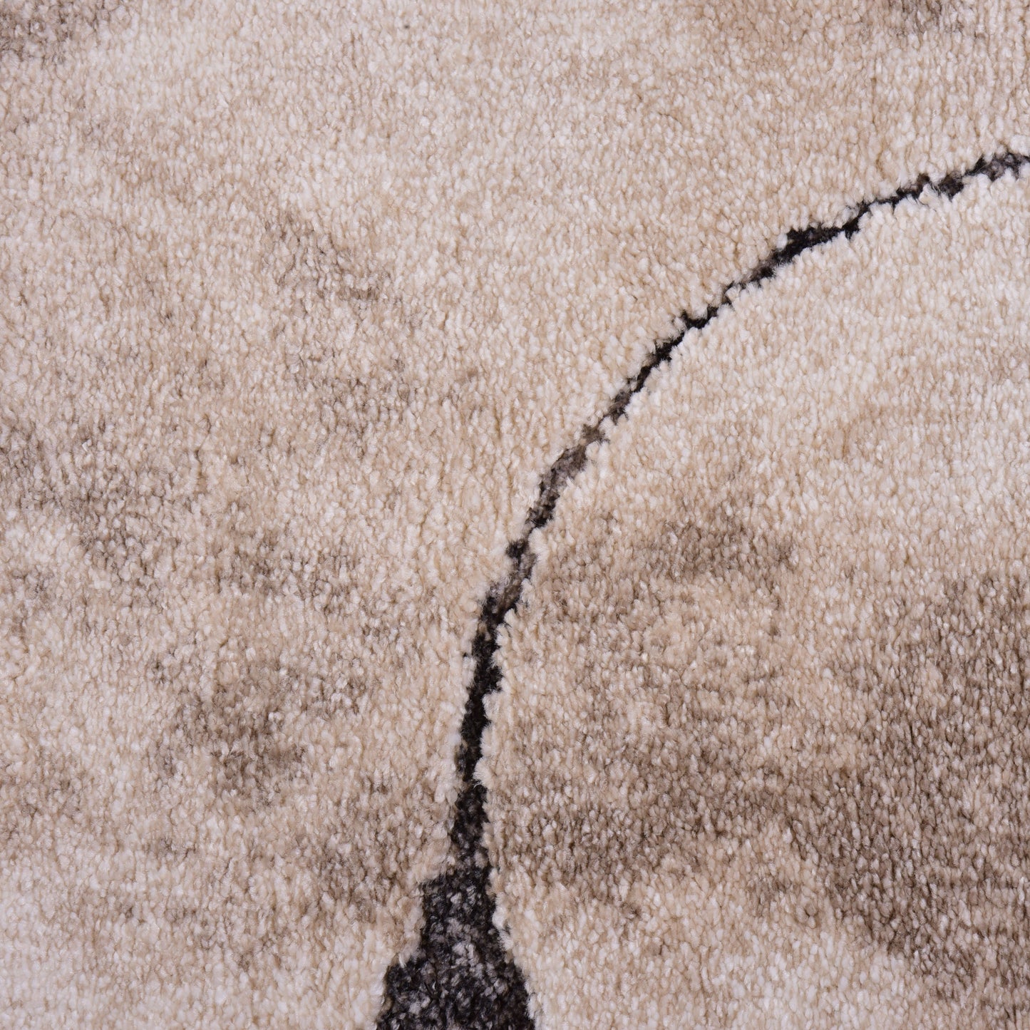 Kemik/Cream Shaped Carpet