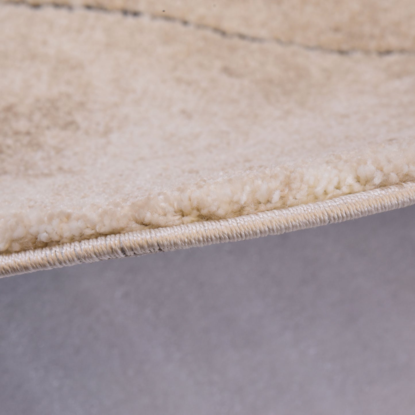 Kemik/Cream Shaped Carpet