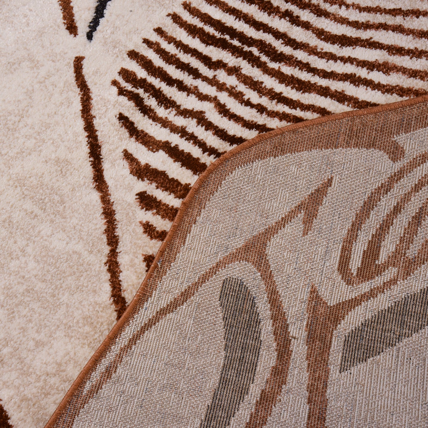 Cream/D.Orange Shaped Carpet