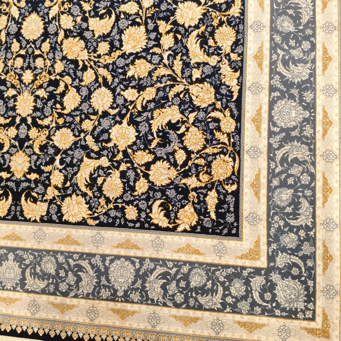 Luxury Persian Navy Blue Carpet – Comfort & Beauty