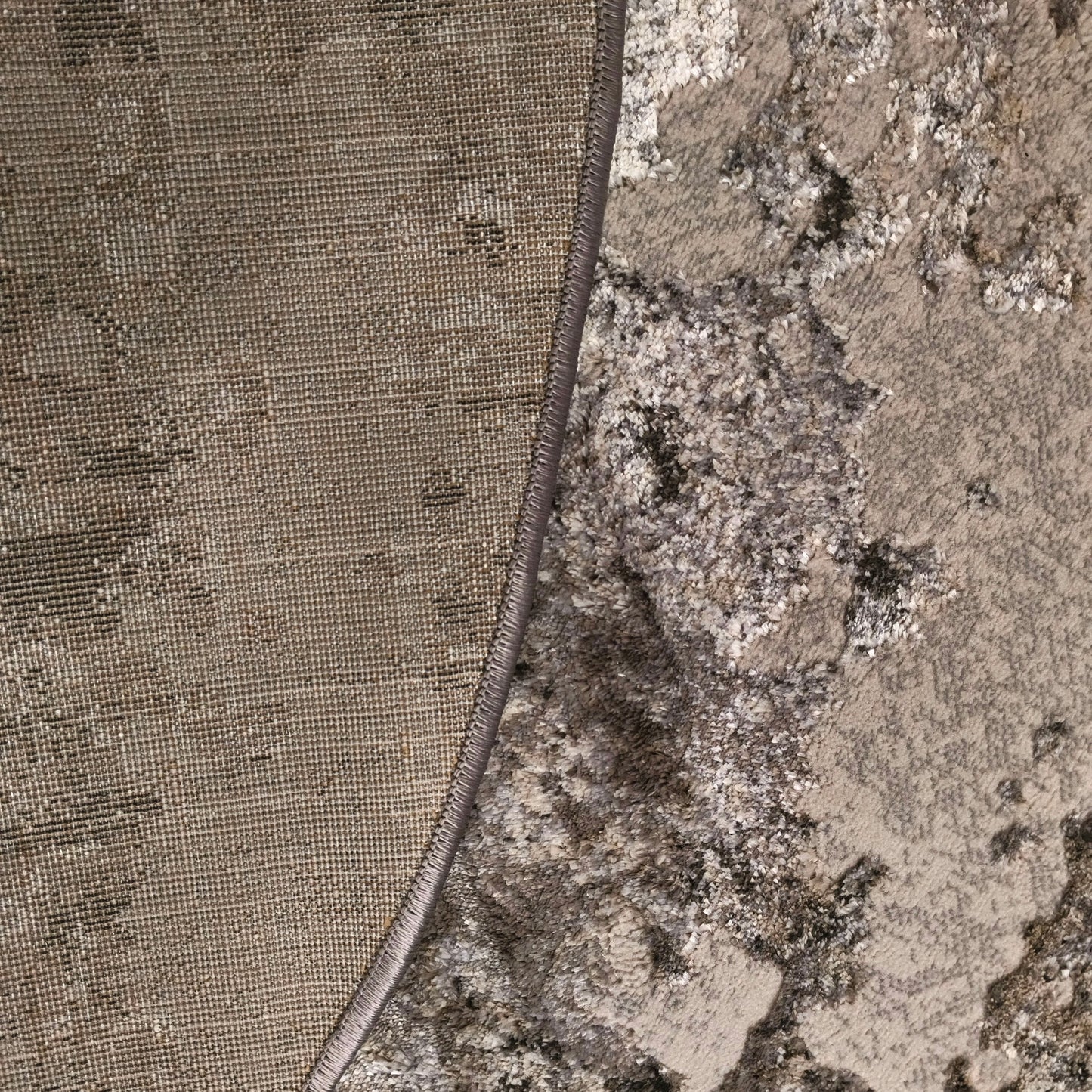 S.L.Grey P.Vizon Round Carpet