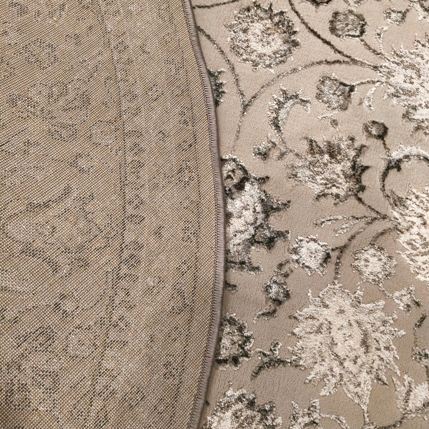 S.L.Grey P.Vizon Round Carpet