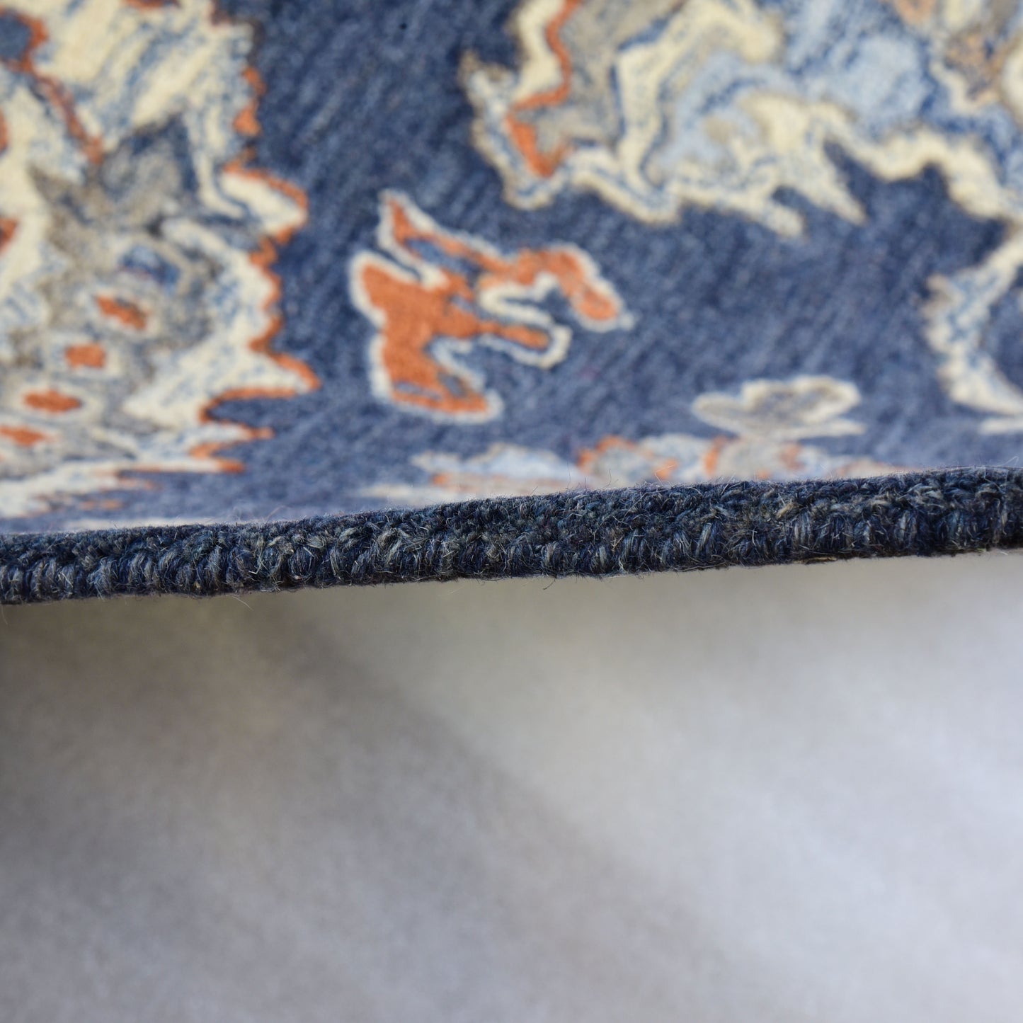 Multicolor Handtufted Carpet3