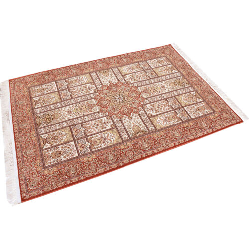 Cream & Red Traditional Carpet - Image 2